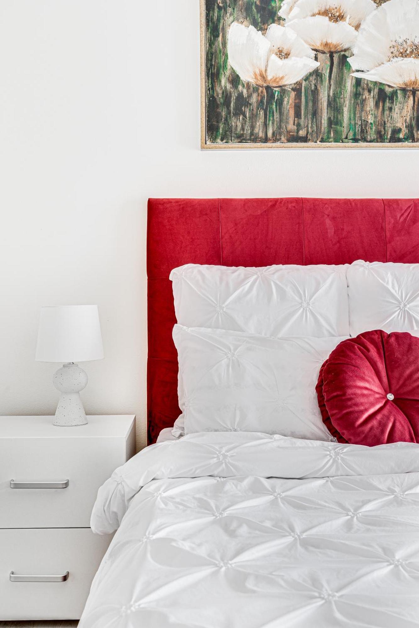 Ari - Ared Luxurious Apartments With Balcony & Free Parking Arad Ngoại thất bức ảnh
