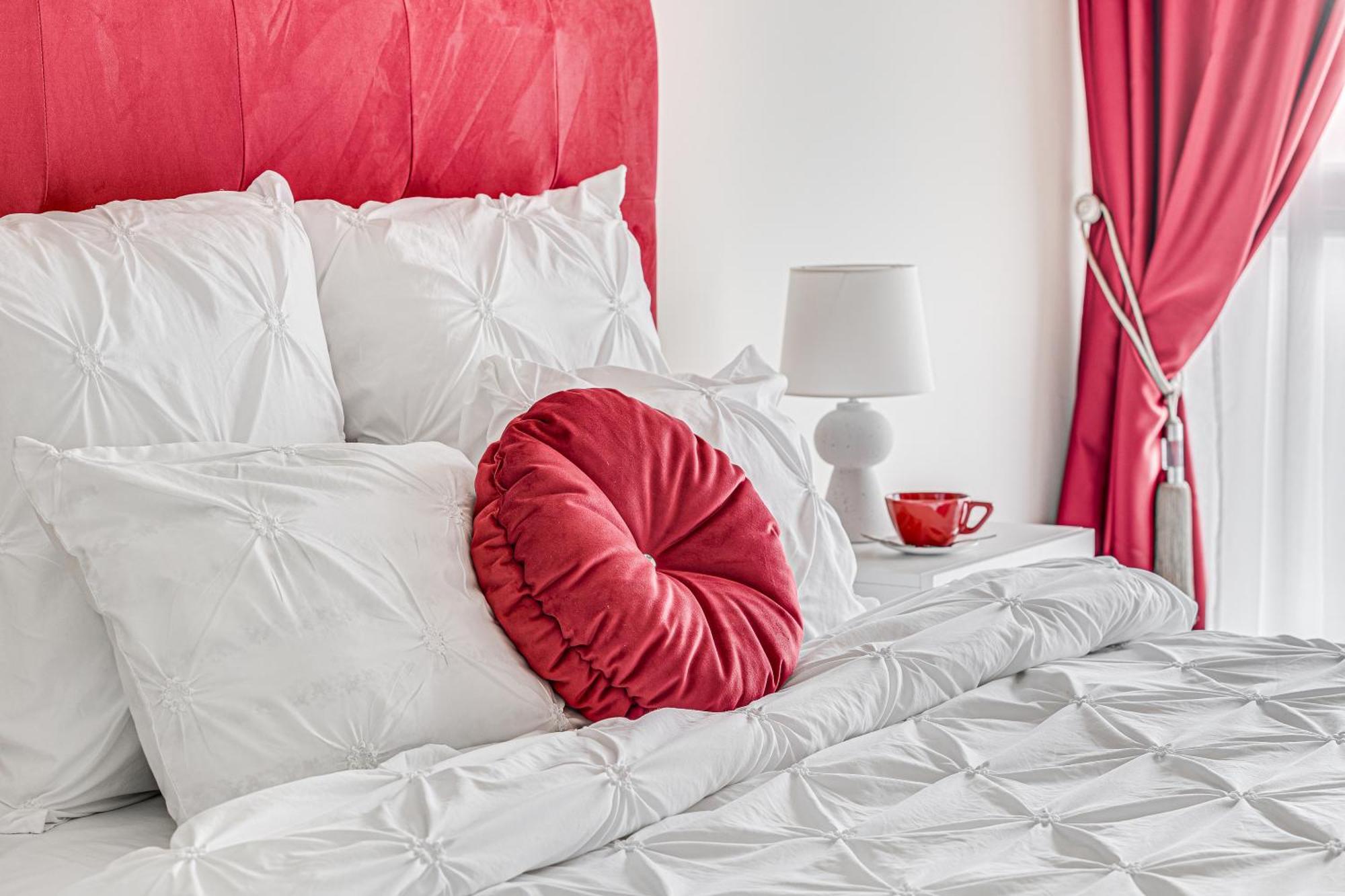 Ari - Ared Luxurious Apartments With Balcony & Free Parking Arad Ngoại thất bức ảnh