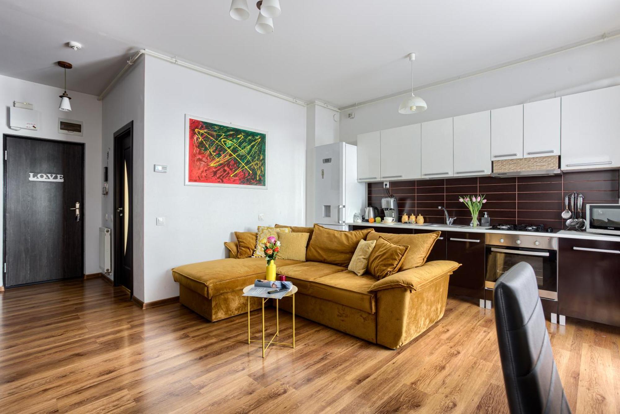 Ari - Ared Luxurious Apartments With Balcony & Free Parking Arad Ngoại thất bức ảnh
