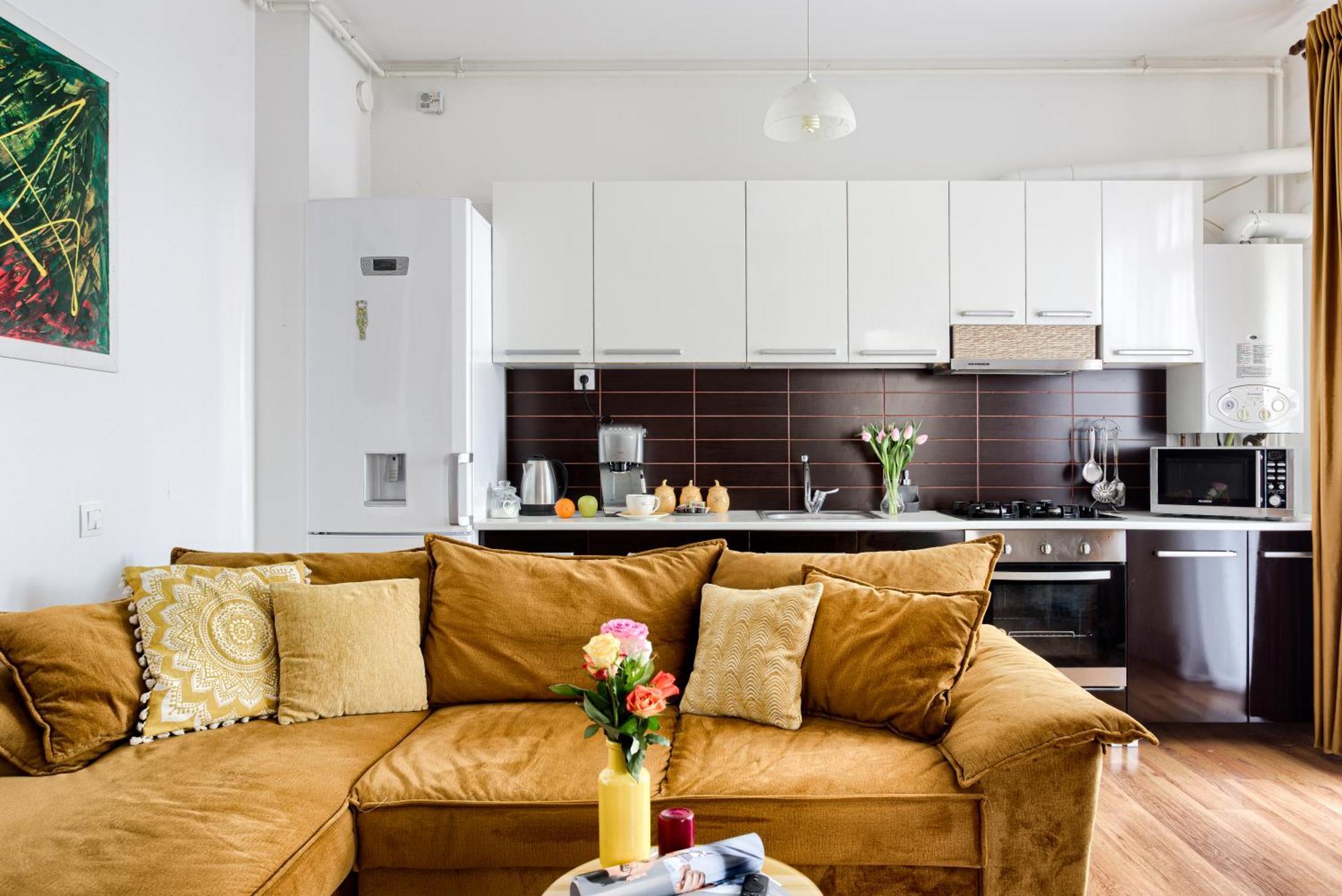 Ari - Ared Luxurious Apartments With Balcony & Free Parking Arad Ngoại thất bức ảnh